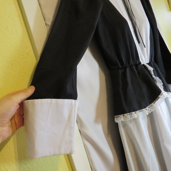 Adult Dress Black White Historical Colonial Costume Pilgrim 1pc 53" tall - Picture 9 of 11